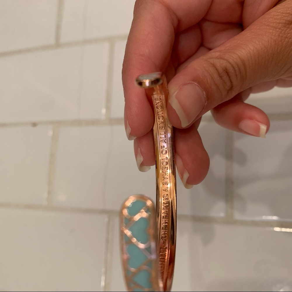 Heart bangle - Picture 3 of 3